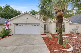 2928 Hidden Bay Blvd, Navarre, FL 32566 - Photo 1