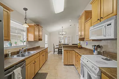 2928 Hidden Bay Boulevard, Navarre, FL 32566 - Photo 19