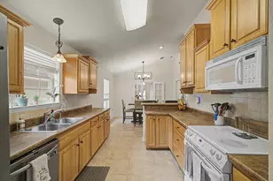 2928 Hidden Bay Blvd, Navarre, FL 32566 - Photo 19