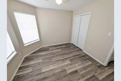 8909 Colony Ridge Circle, Navarre, FL 32566 - Photo 5