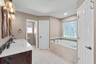 1944 Jessica Way, Navarre, FL 32566 - Photo 19