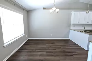 9332 Vandivere Dr, Navarre, FL 32566 - Photo 11