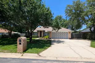 9332 Vandivere Dr, Navarre, FL 32566 - Photo 3
