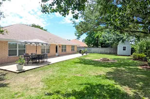9332 Vandivere Dr, Navarre, FL 32566 - Photo 33