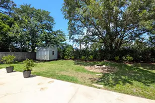 9332 Vandivere Dr, Navarre, FL 32566 - Photo 7