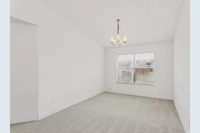 9523 Parker Place Drive, Navarre, FL 32566 - Photo 5