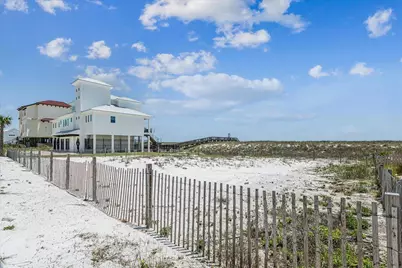 8079 Gulf Boulevard, Navarre, FL 32566 - Photo 11