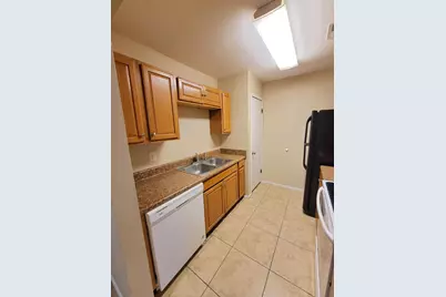 1614 Greenbriar Parkway #4, Gulf Breeze, FL 32563 - Photo 9