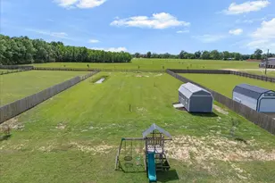 7821 Marion Wy, Pace, FL 32571 - Photo 5