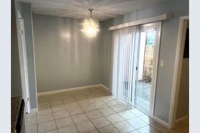 413 NW Sea Rover Lane NW #UNIT F, Fort Walton Beach, FL 32548 - Photo 3