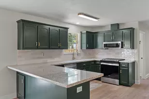 601 E Scott Street E, Pensacola, FL 32503 - Photo 9