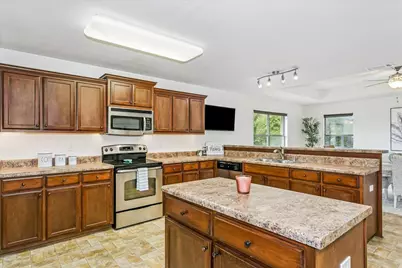 2021 Pelican Lane, Navarre, FL 32566 - Photo 21