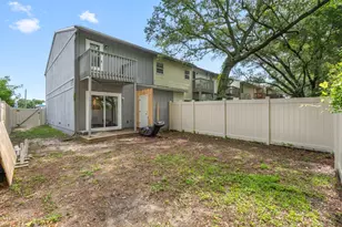 846 Shadow Ln, Fort Walton Beach, FL 32547 - Photo 23