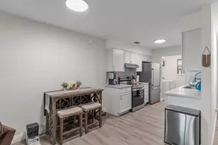 846 Shadow Ln, Fort Walton Beach, FL 32547 - Photo 7