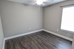 2335 Hadleigh Hills Ct, Navarre, FL 32566 - Photo 17