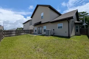 2335 Hadleigh Hills Ct, Navarre, FL 32566 - Photo 31