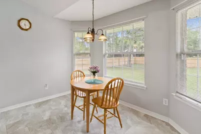 6835 Liberty Street, Navarre, FL 32566 - Photo 9