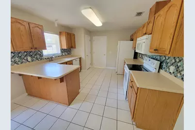 6592 Codell Street, Navarre, FL 32566 - Photo 5