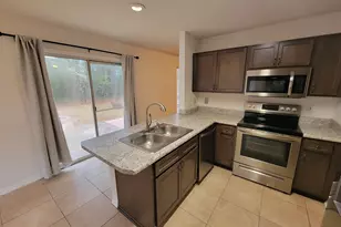 2405 Hemlock Dr, Navarre, FL 32566 - Photo 9