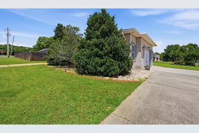 2951 Albatross Drive, Navarre, FL 32566 - Photo 45