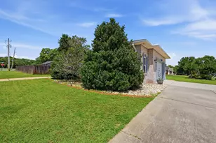 2951 Albatross Dr, Navarre, FL 32566 - Photo 45