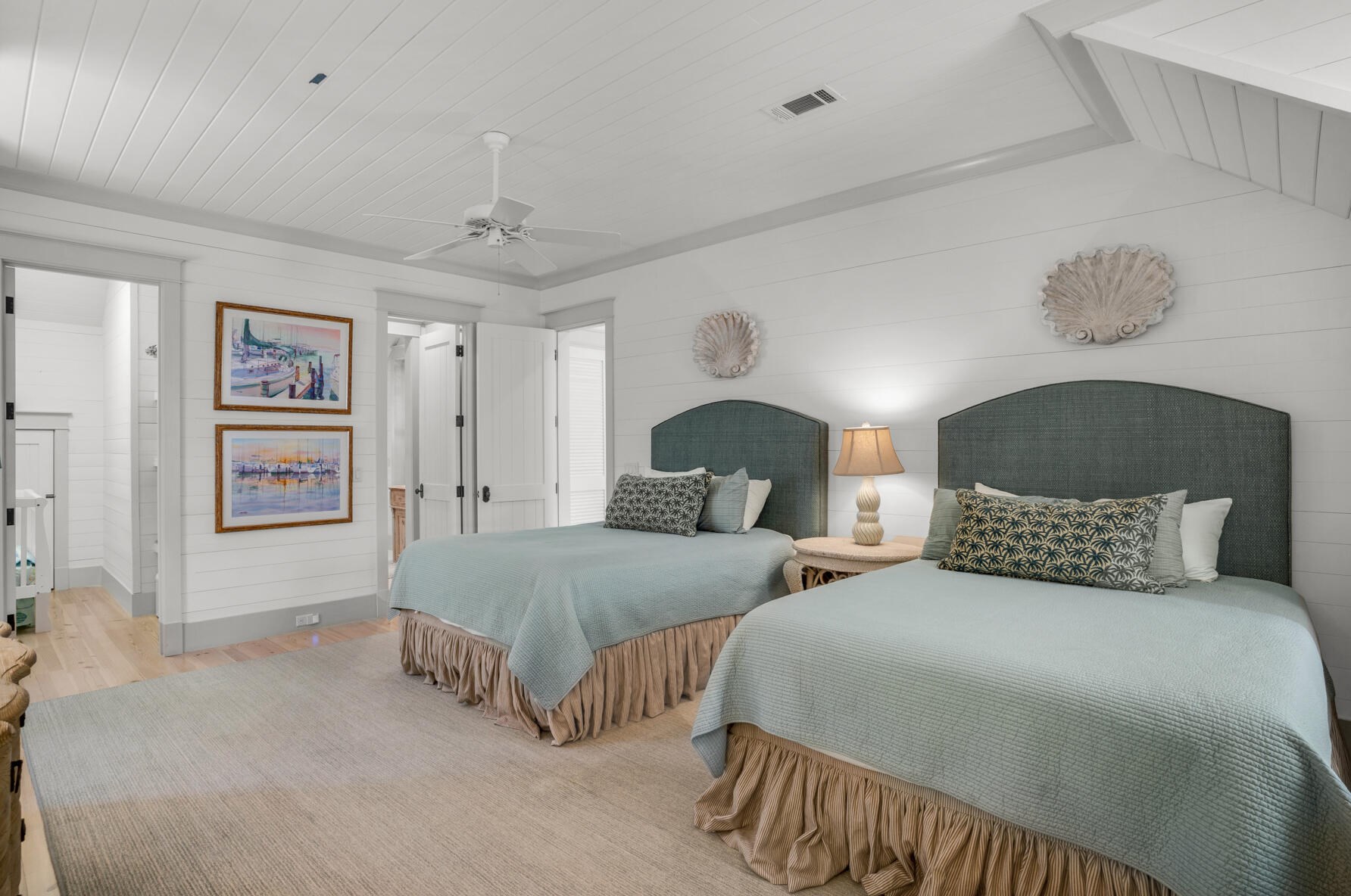 741 Miracle Strip Pkwy, Mary Esther FL  32569-1841 exterior