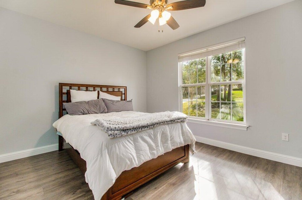 4547 Pfitzer Cir, Crestview FL  32536-2237 exterior