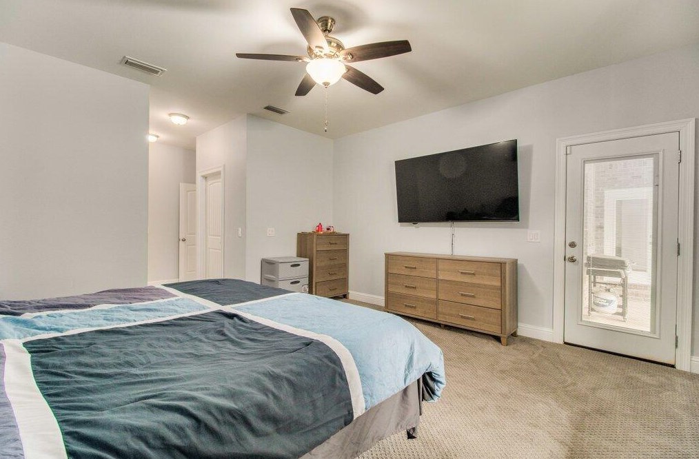4547 Pfitzer Cir, Crestview FL  32536-2237 exterior