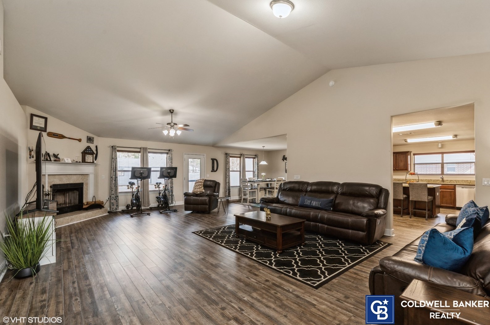 7302 Manatee St, Gulf Breeze FL  32566-7703 exterior