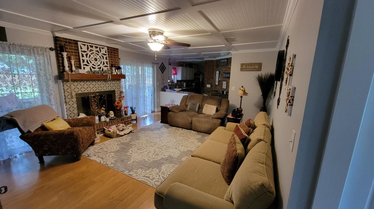 650 Country Club Ave, Fort Walton Beach FL  32547-1763 exterior