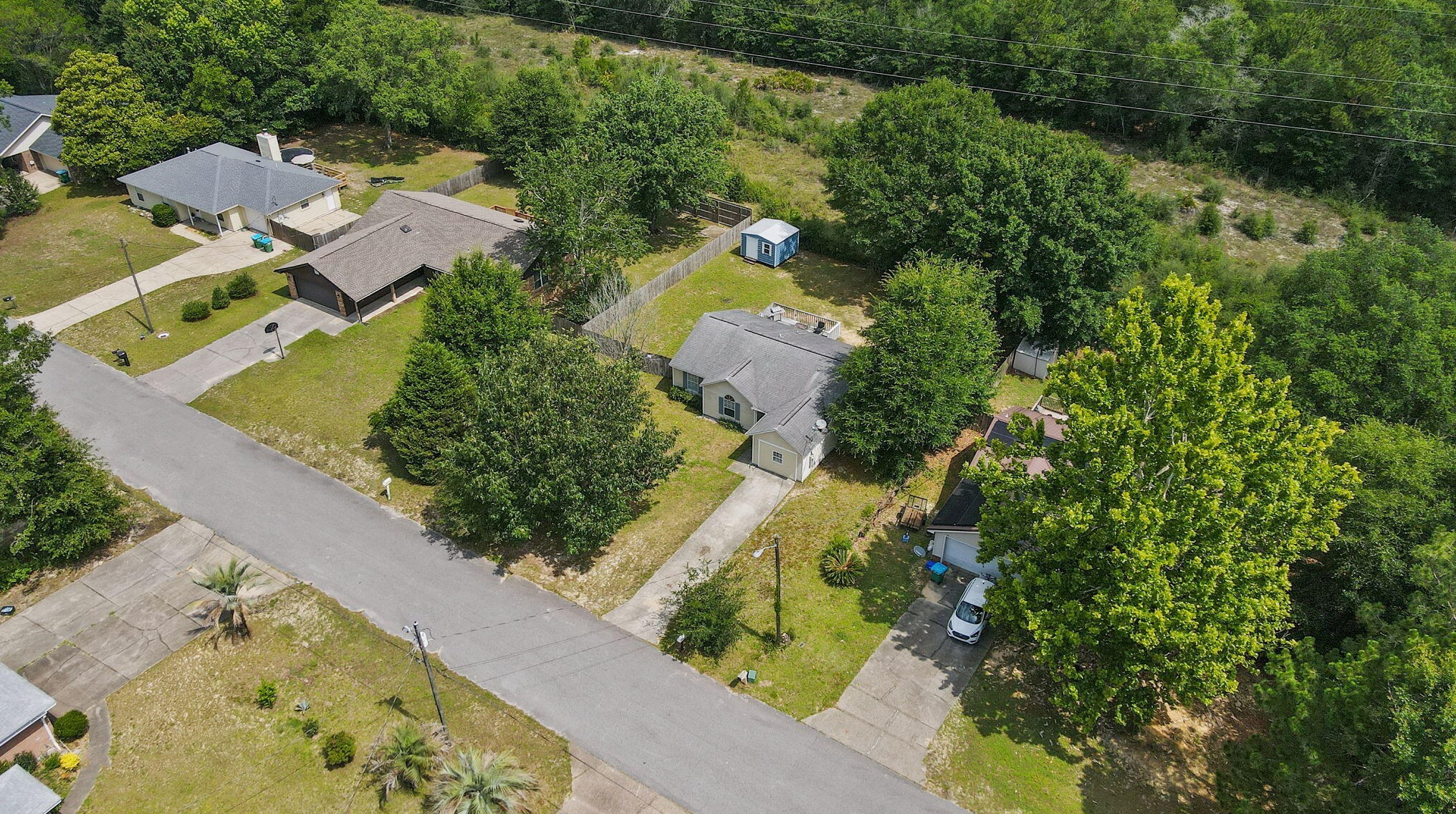 219 Grand Prix Dr, Crestview FL  32536-9296 exterior