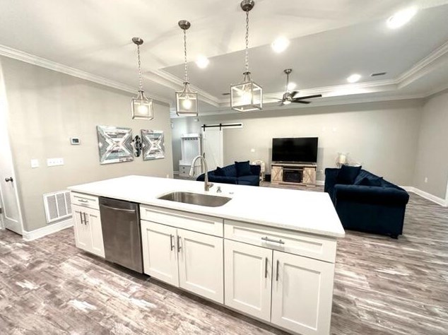 14 Lucky Ln, Mary Esther FL  32569-1424 exterior