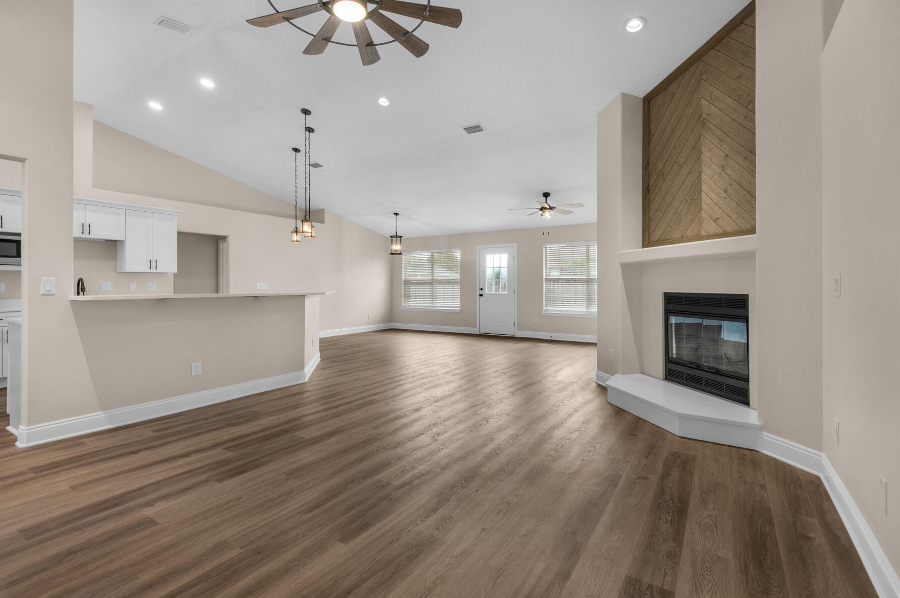 4422 Essex Terrace Cir, Milton, FL 32571