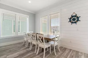 7392 Grand Navarre Blvd, Navarre, FL 32566 - Photo 19