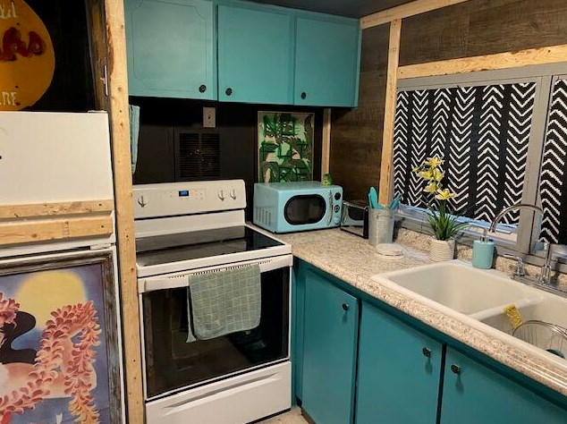 3432 Oak Tree Ln, Milton FL  32571-8925 exterior