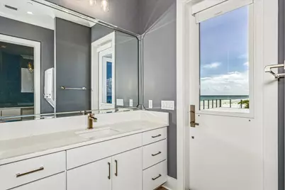 7307 Gulf Boulevard, Navarre, FL 32566 - Photo 17