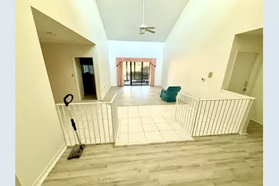 136 Glen Eagles Drive Drive, Niceville, FL 32578 - Photo 3