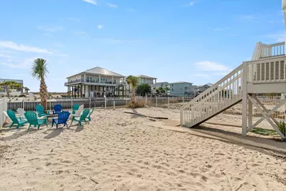 7402 Grand Navarre Boulevard, Navarre, FL 32566 - Photo 17