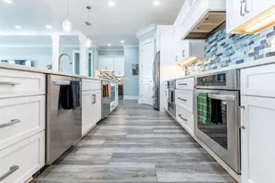 8082 Gulf Blvd, Navarre, FL 32566 - Photo 9