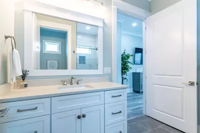 8082 Gulf Boulevard, Navarre, FL 32566 - Photo 23