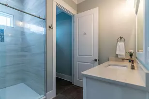 8082 Gulf Blvd, Navarre, FL 32566 - Photo 21