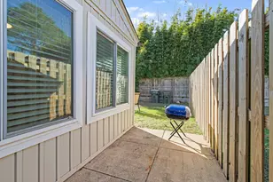 4735 Huron Dr, Pensacola, FL 32507 - Photo 17