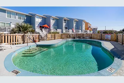 1430 Tina Drive #8, Navarre, FL 32566 - Photo 3