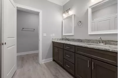 2041 Grayson Drive, Navarre, FL 32566 - Photo 19