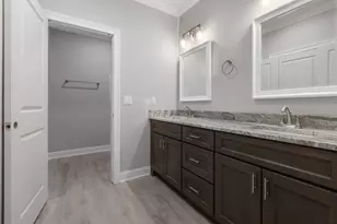 2041 Grayson Dr, Navarre, FL 32566 - Photo 19