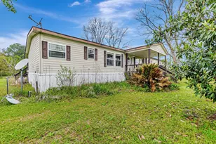 547 New Harmony Loop, Defuniak Springs, FL 32433 - Photo 5