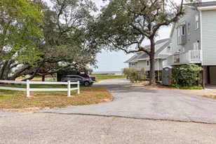 117 Bayshore Dr, Pensacola, FL 32507 - Photo 7