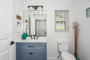 7476 Sunset Harbor Dr, Navarre, FL 32566 - Photo 11