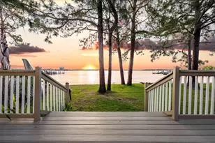 227 Shalimar Dr, Shalimar, FL 32579 - Photo 1