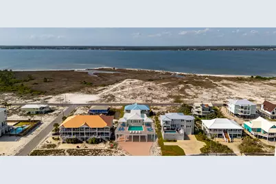 7964 Gulf Boulevard, Navarre, FL 32566 - Photo 3